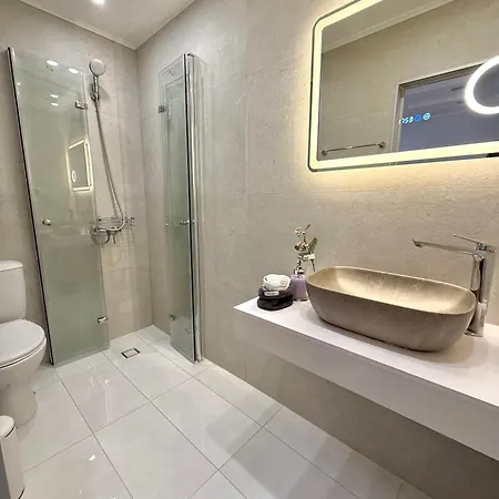 Apartment Sea Breeze Varna